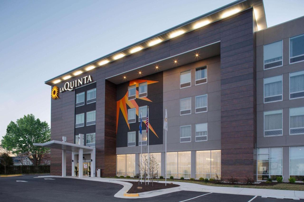 La Quinta Inn & Suites By Wyndham Manassas, Va- Dulles Airport Exterior foto